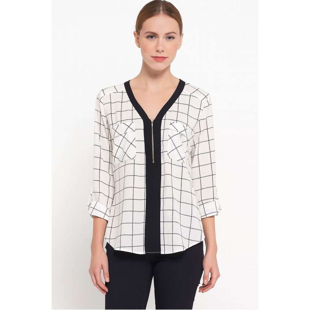 Women's Black and White Checkered Top 3/4 Quarter Sleeve V Neck Zip Front size M